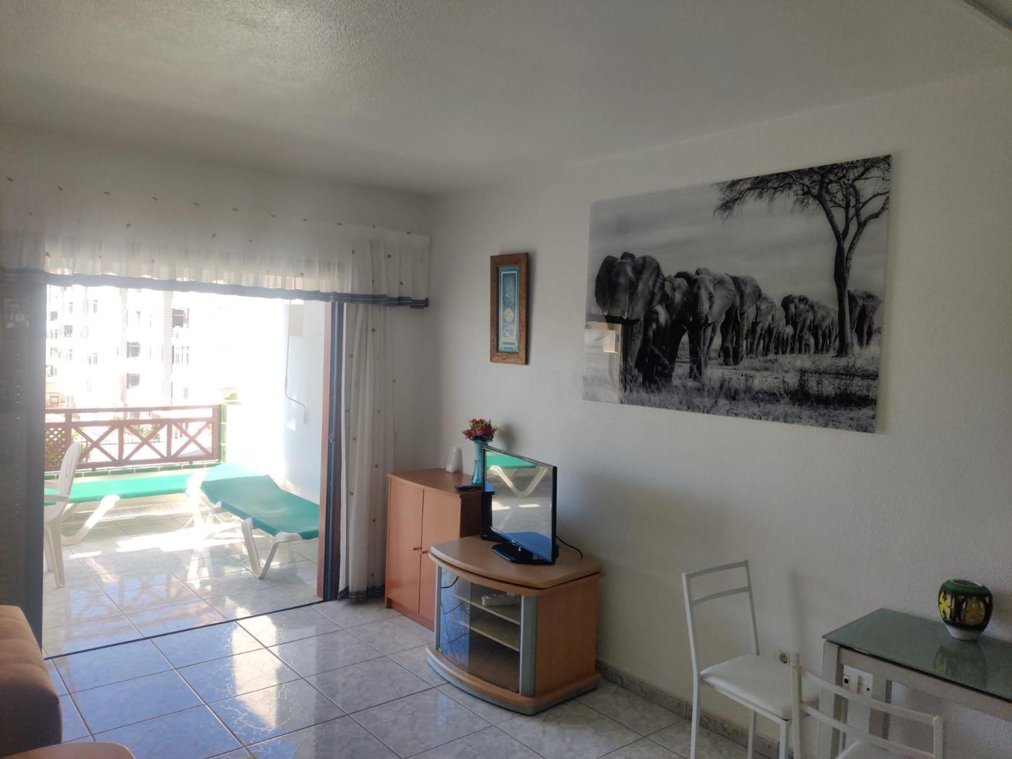 Victoria Court 2, Los Cristianos Guincho  Bagian luar foto